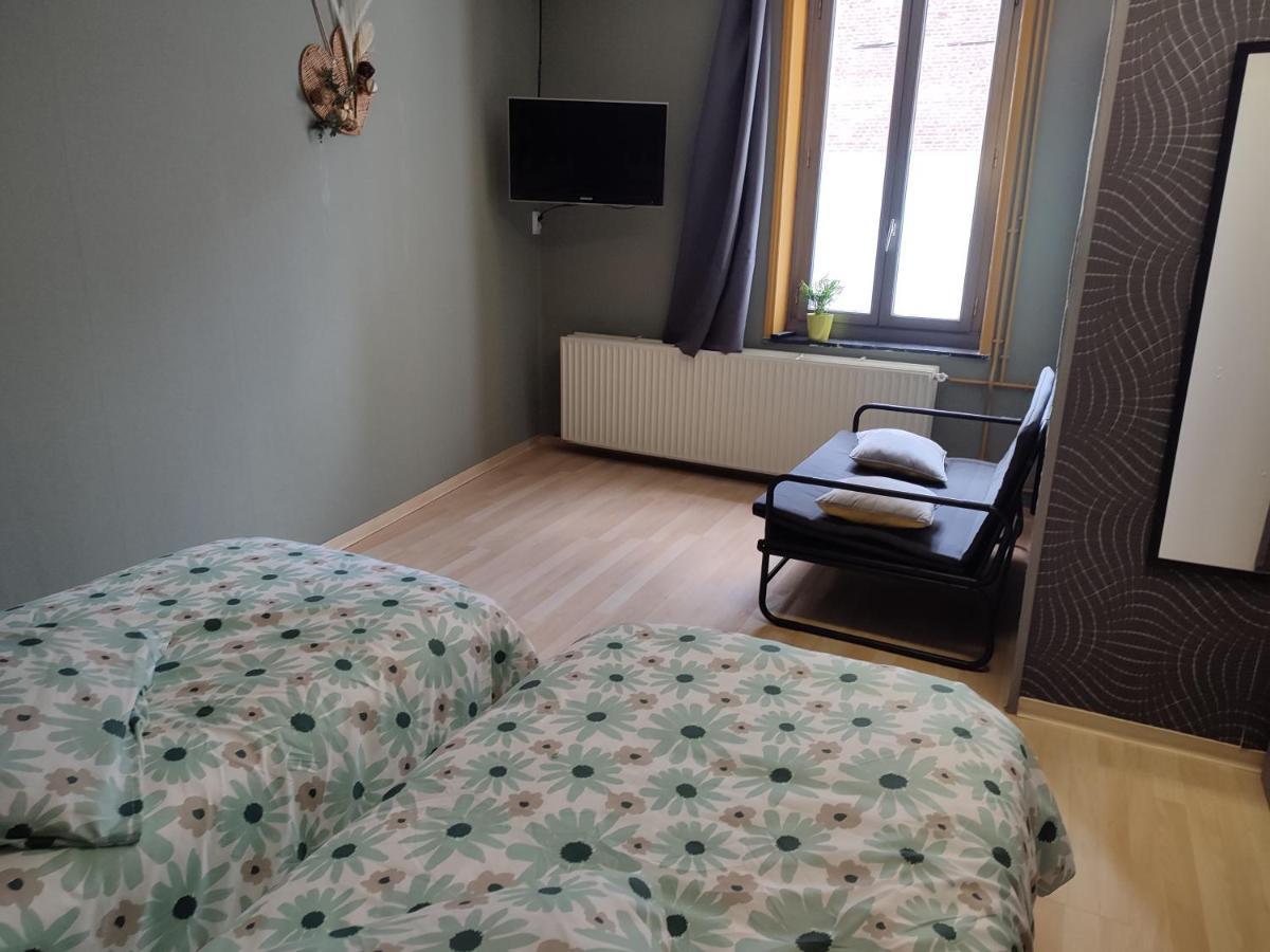 Studio Independant Acces Direct Autonome. Le Cateau-Cambresis Екстер'єр фото